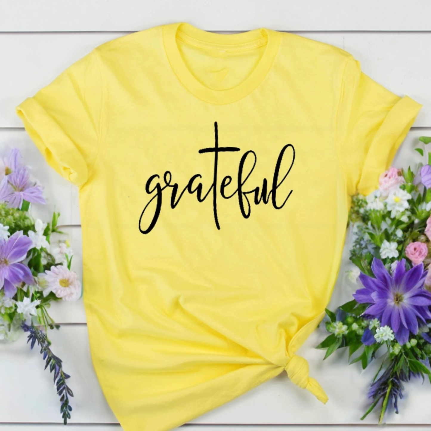 "Grateful" Women's Cotton T-shirt | Celebrate Gratitude | Perfect for Thanksgiving