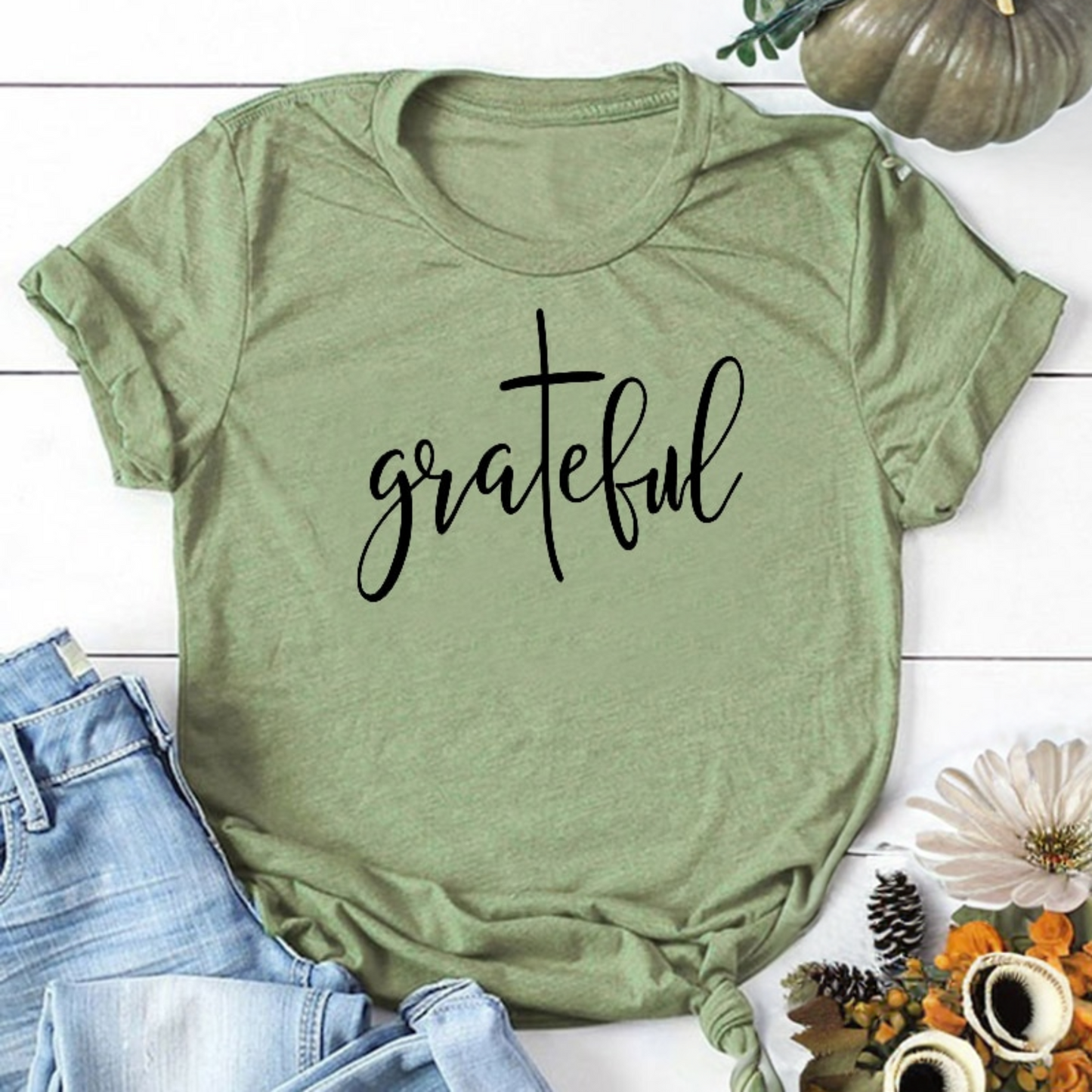 "Grateful" Women's Cotton T-shirt | Celebrate Gratitude | Perfect for Thanksgiving