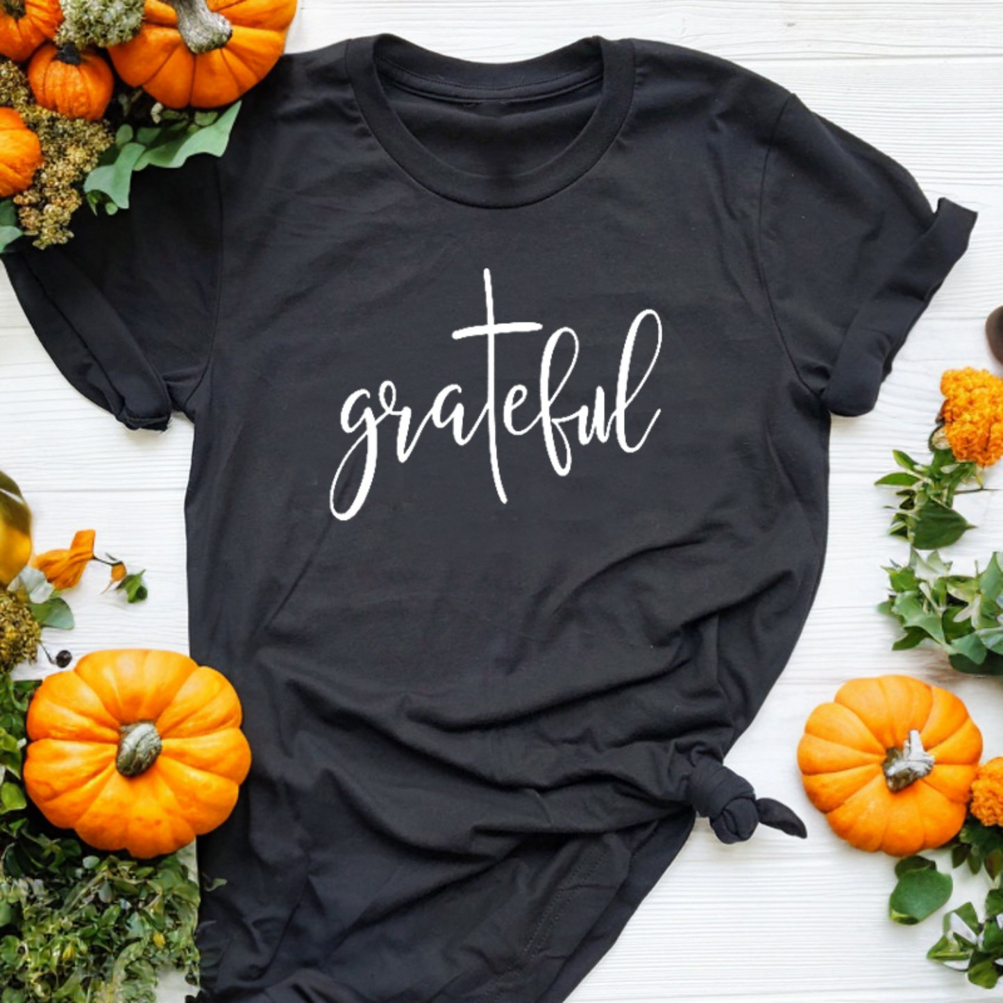 "Grateful" Women's Cotton T-shirt | Celebrate Gratitude | Perfect for Thanksgiving